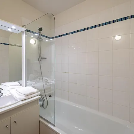 Kompleks wypoczynkowy Terres De France - Le Domaine Du Golf Saumur