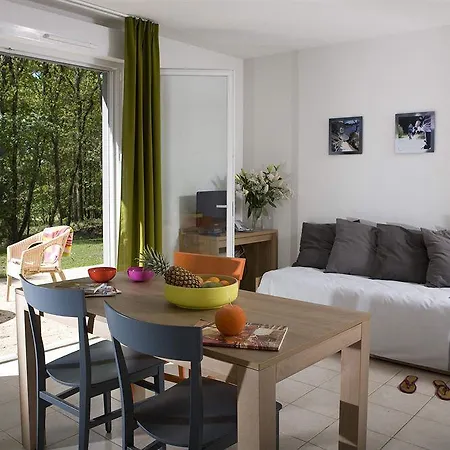 Prázdninový areál Terres De France - Le Domaine Du Golf