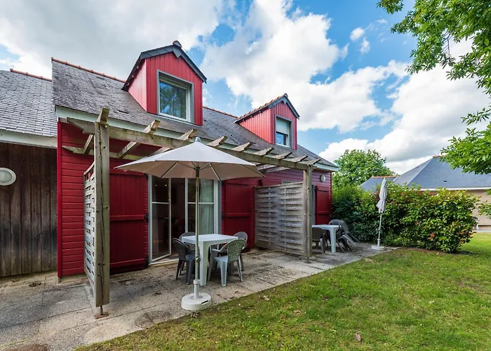 Vakantiepark Terres De France - Le Domaine Du Golf 3*