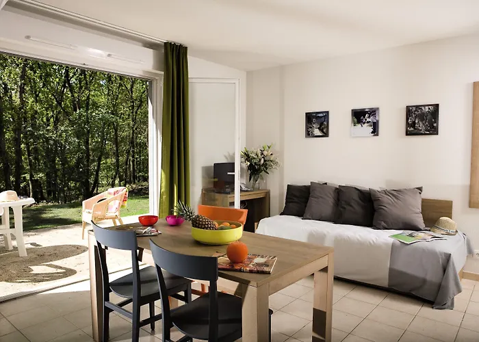 Terres De France - Le Domaine Du Golf Ferienpark