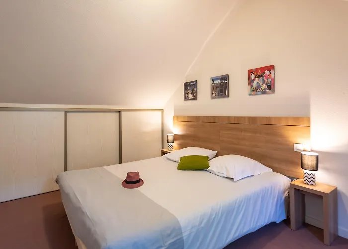 Vakantiepark Terres De France - Le Domaine Du Golf 3*