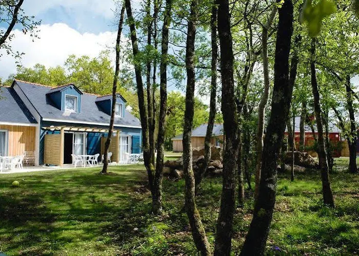 Vakantiepark Terres De France - Le Domaine Du Golf 3*